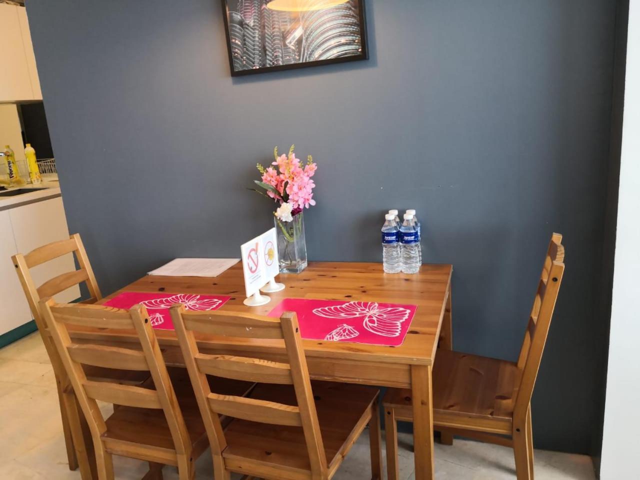 קואלה לומפור Vortex Suites Klcc By Sayang מראה חיצוני תמונה